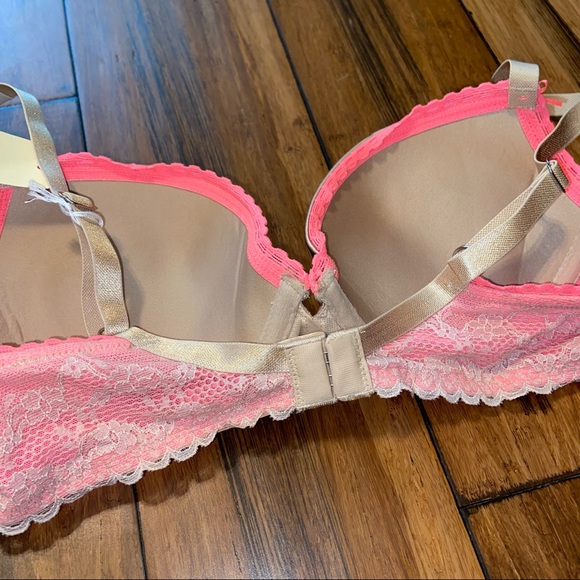 Aerie Gold Push Up Bra Pink Details - Picture 6 of 13